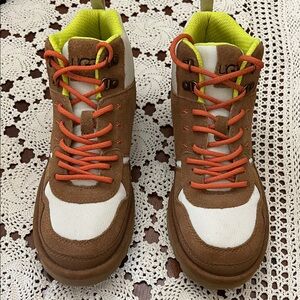 UGG Women’s Brown, White & Neon Lime Hiker Sneakers like New Size 9